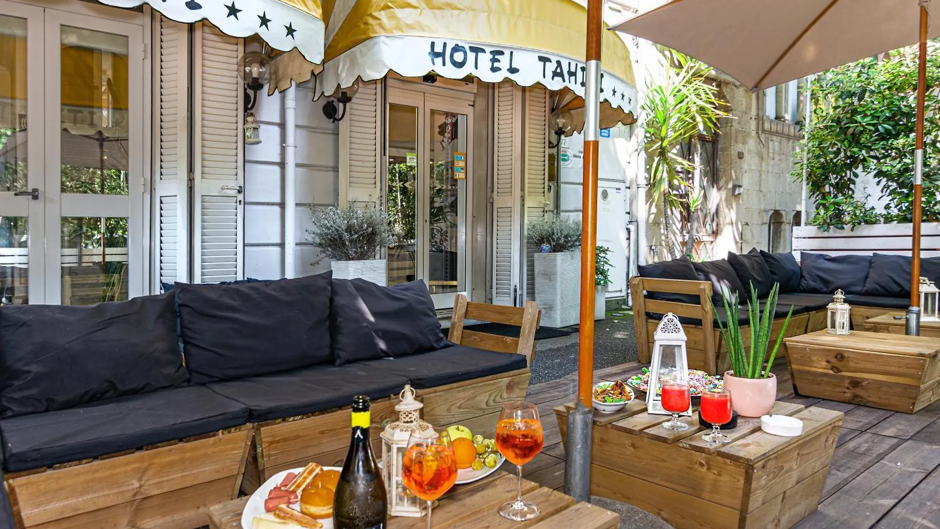 Hotel Tahiti Viareggio