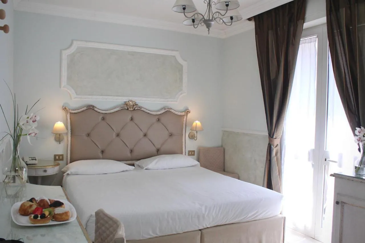 Hotel Tahiti Viareggio