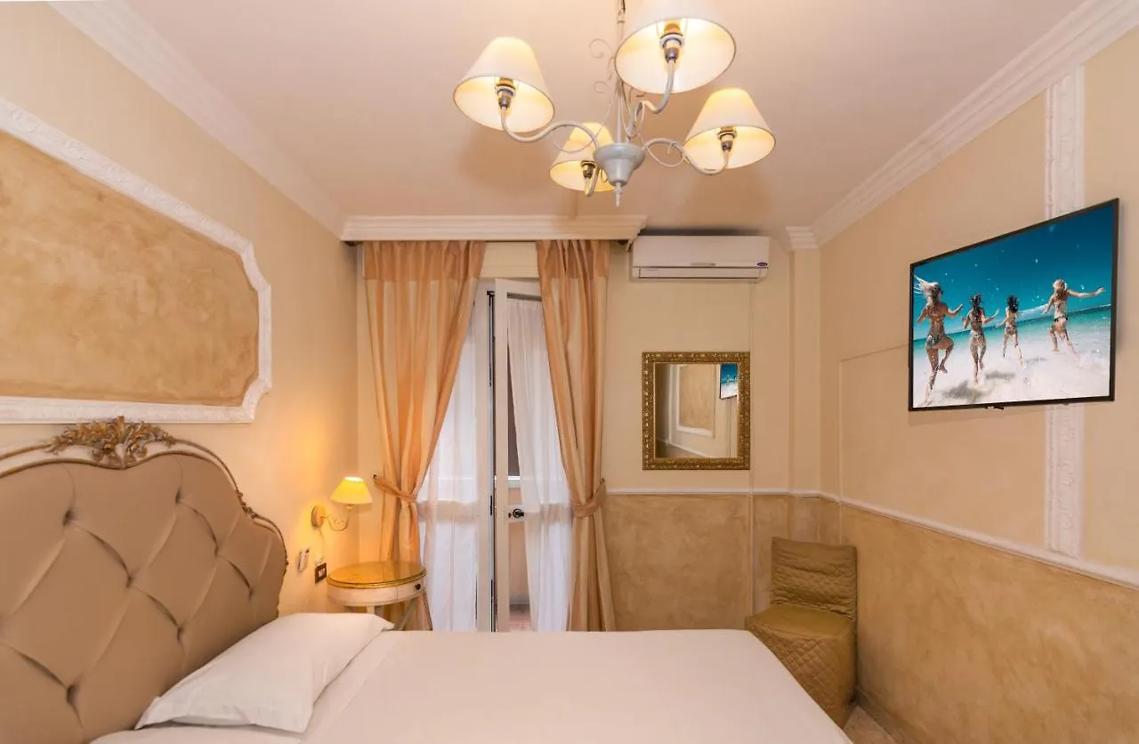 Hotel Tahiti Viareggio
